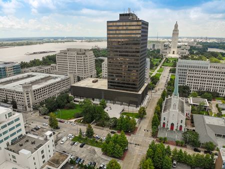 20th Floor Office Sublease in One American - Baton Rouge
