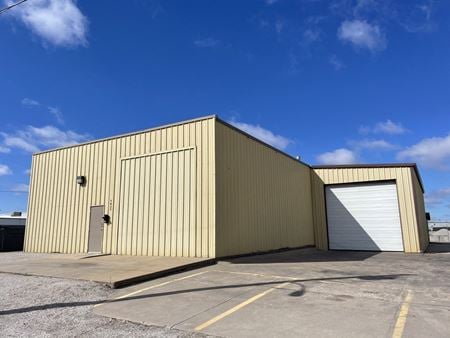 Industrial space for Rent at 1827 S Leonine in Wichita