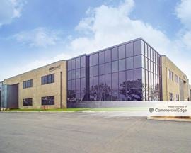 Warner Red Hill Business Park - 15991 Red Hill Avenue