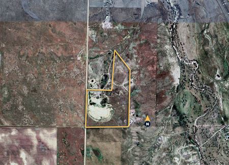 Photo of commercial space at 6606 S County Road 213 in Deer Trail