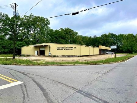 Photo of commercial space at 1310 Elliott Boulevard in Jasper