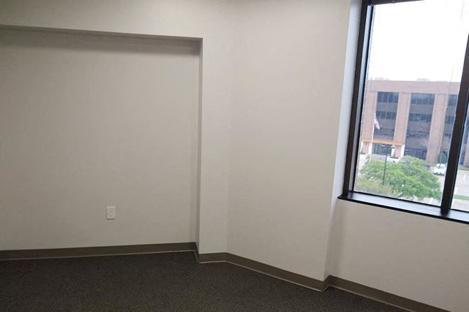 Workstyle Flexible Spaces - 4101 McEwen