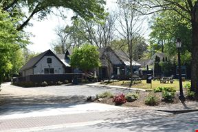 Historic Downtown Roswell - Vacant Restaurant