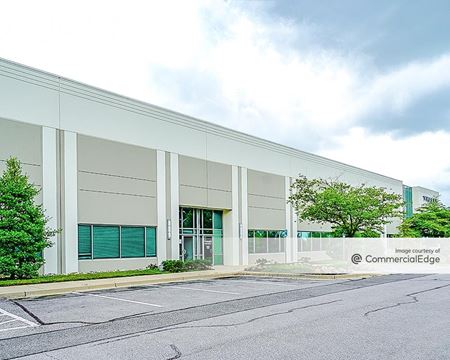 Photo of commercial space at 22515 Gateway Center Drive in Clarksburg