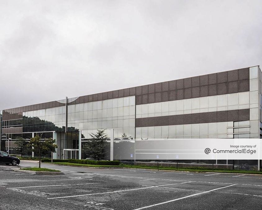 Melville Square Corporate Center