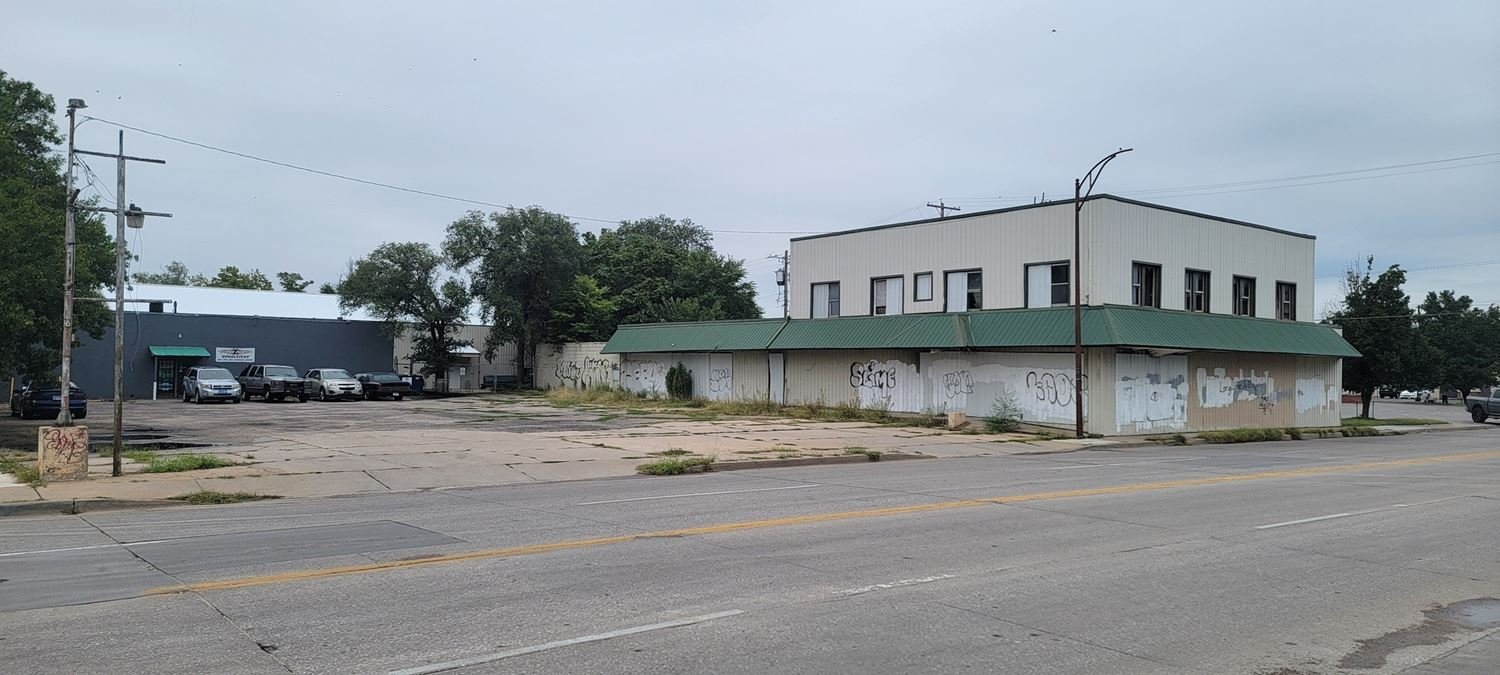 HARRY & WASHINGTON REDEVELOPMENT OPPORTUNITY