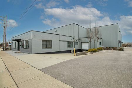 Photo of commercial space at 415 Greenwell Ave in Cincinnati