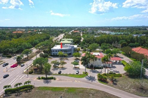 9420 Bonita Beach Rd SE