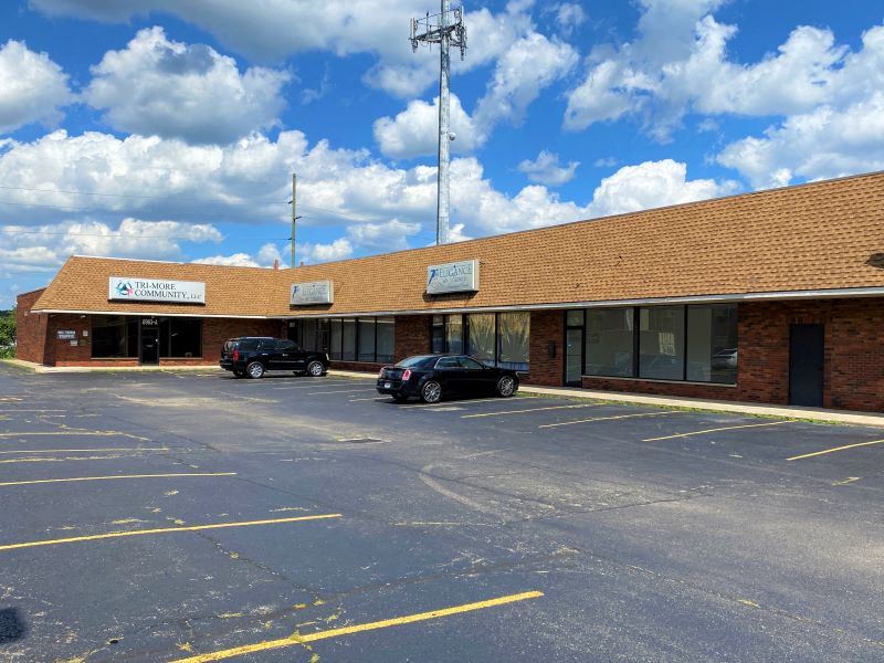 Kingsridge Plaza Shopping Center