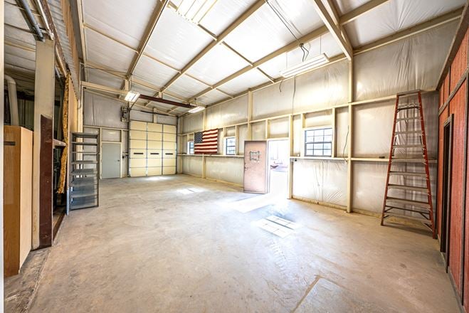 2320 Private Road 7350