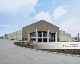 Everman Trade Center - Building A