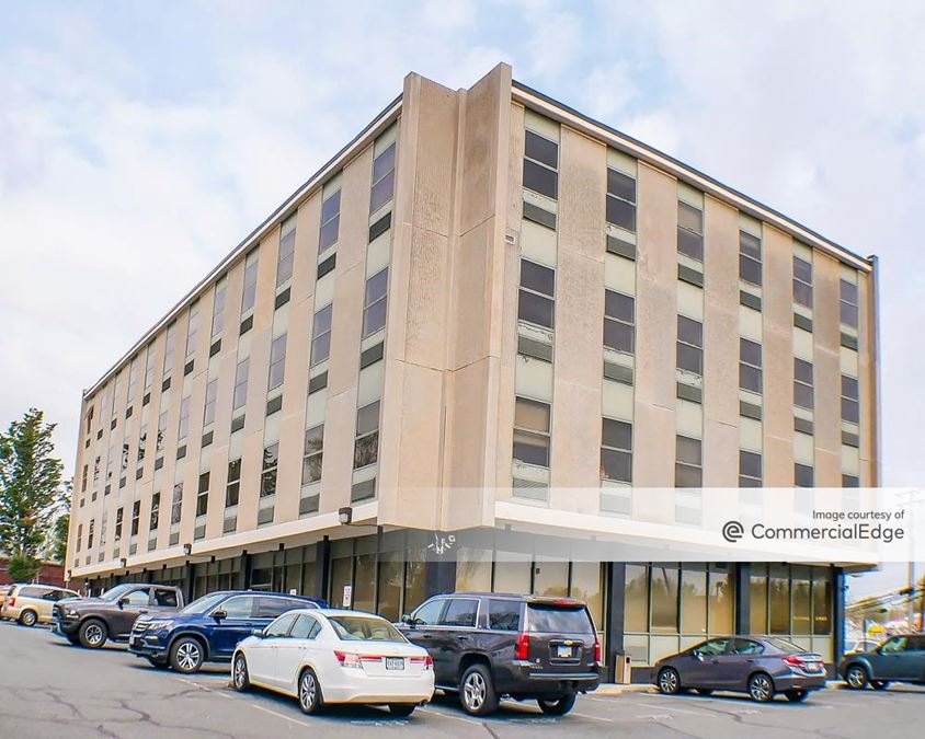 Annandale Professional Building 7023 Little River Turnpike Office