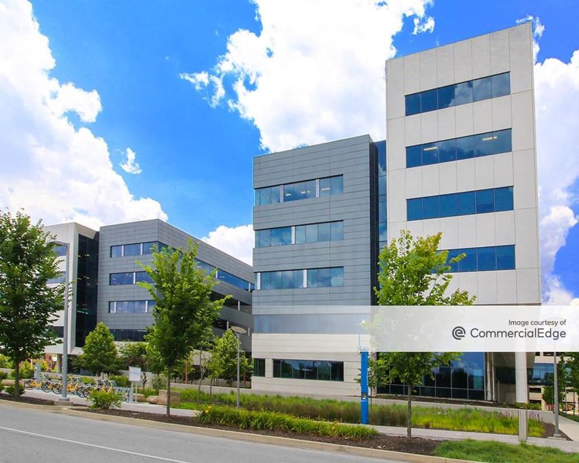 Eskenazi Health - Fifth Third Bank Building