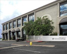 Valley Commerce Center - 4745 North 7th Street