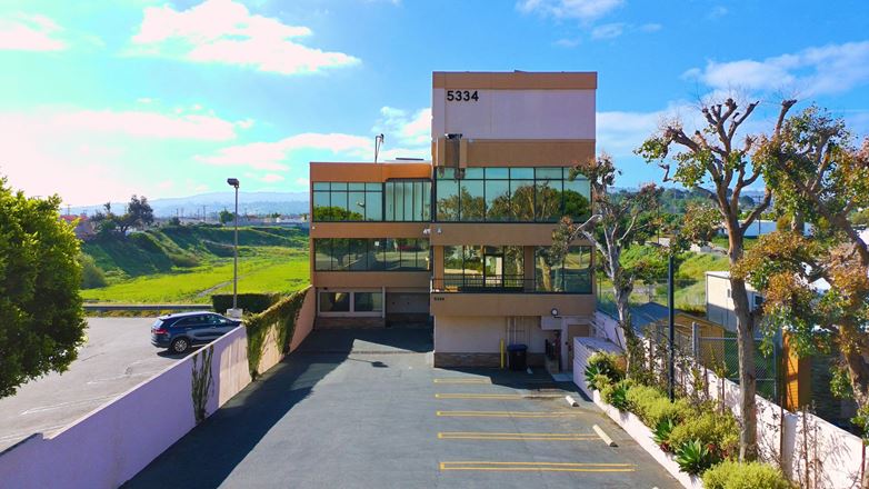 Private Top Floor Office for Lease | ±2,400 SF | Torrance, CA
