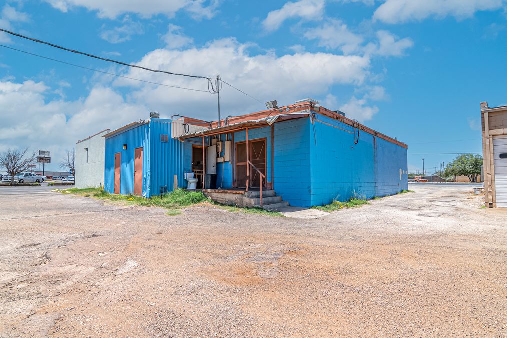 High Traffic Location for 5,947 SF Restaurant