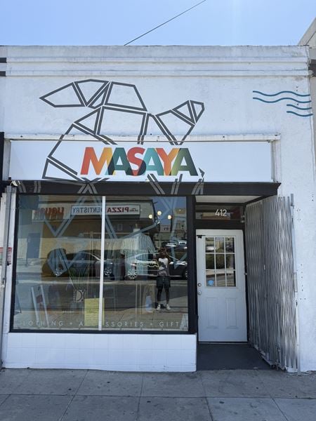 Retail space for Rent at 410-412 Cherry Avenue in Long Beach