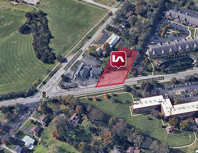 11093-11095 Springfield Pike