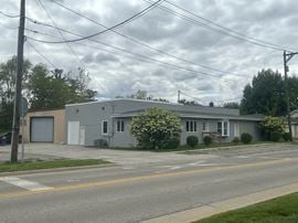 905 Farnsworth Road