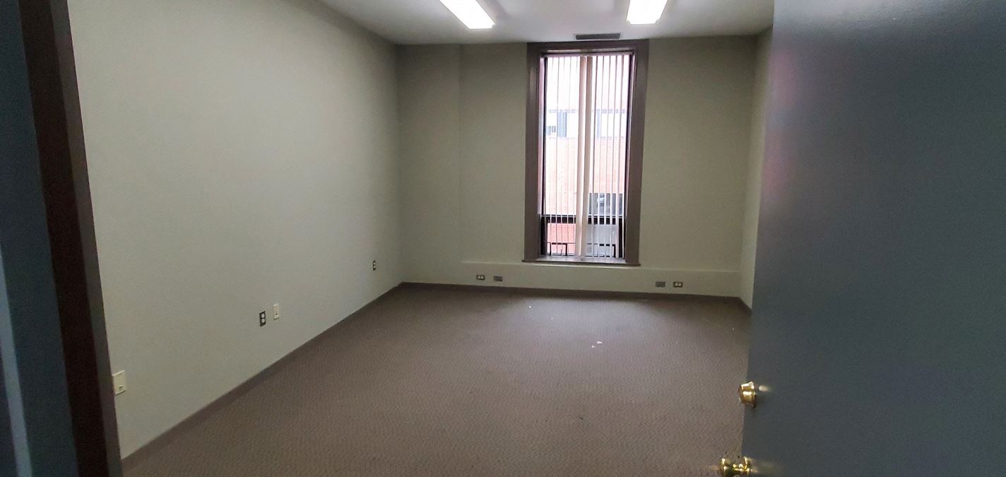 Office Suites - Historic Stroudsburg National Bank Building