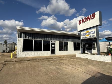 Office space for Rent at 5020 U.S. Hwy 80 in Pearl