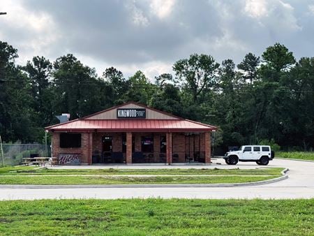 Photo of commercial space at 22610 Loop 494 in Kingwood