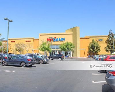 Charleston Plaza