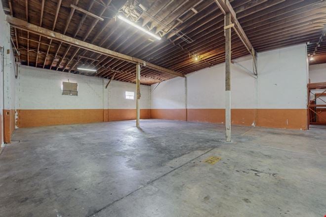 1823 Commercial St NE Suite A
