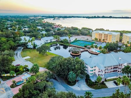 Photo of commercial space at Hidden Bay Dr in Osprey