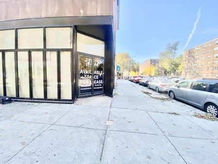 Retail space for Rent at 2402 34 avenue Astoria NY 11101 in Queens