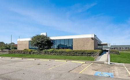 Photo of commercial space at 715 N Hwy 146 in La Porte