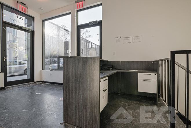 570 Nostrand Ave