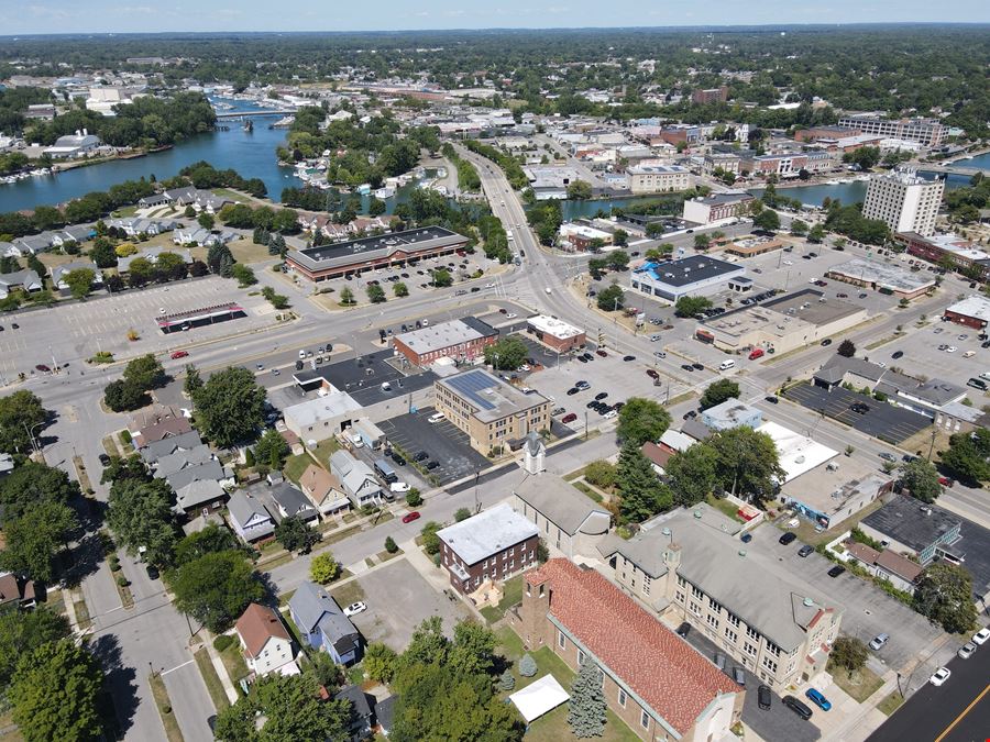 Tops Plaza Tonawanda