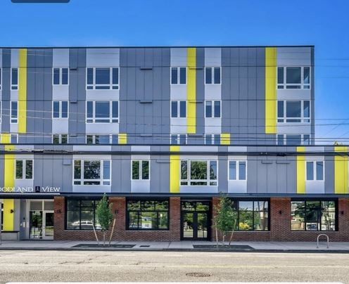 5819 Phinney Avenue North, Unit 2