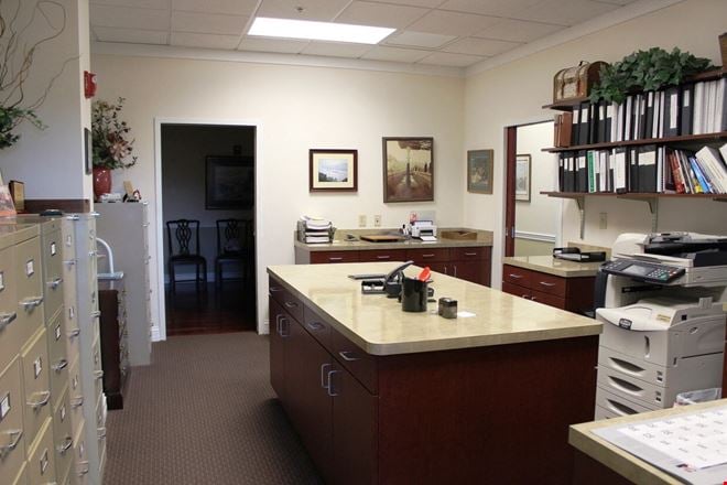 9721 Cogdill Rd (For Lease)