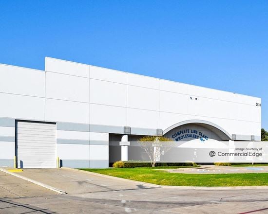 Main Street Distribution Center