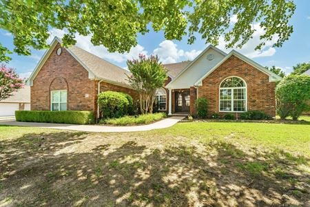 Office space for Sale at 1836 N Hartford Dr in Fayetteville