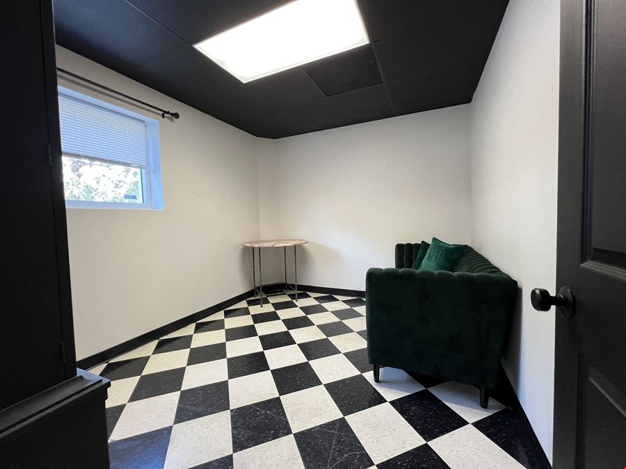 6608 26th Court East