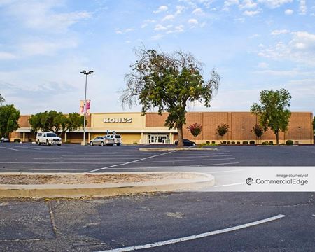 Retail space for Rent at 851 Merced Mall in Merced