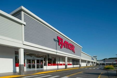 Retail space for Rent at 624 West Main Street in Norwich