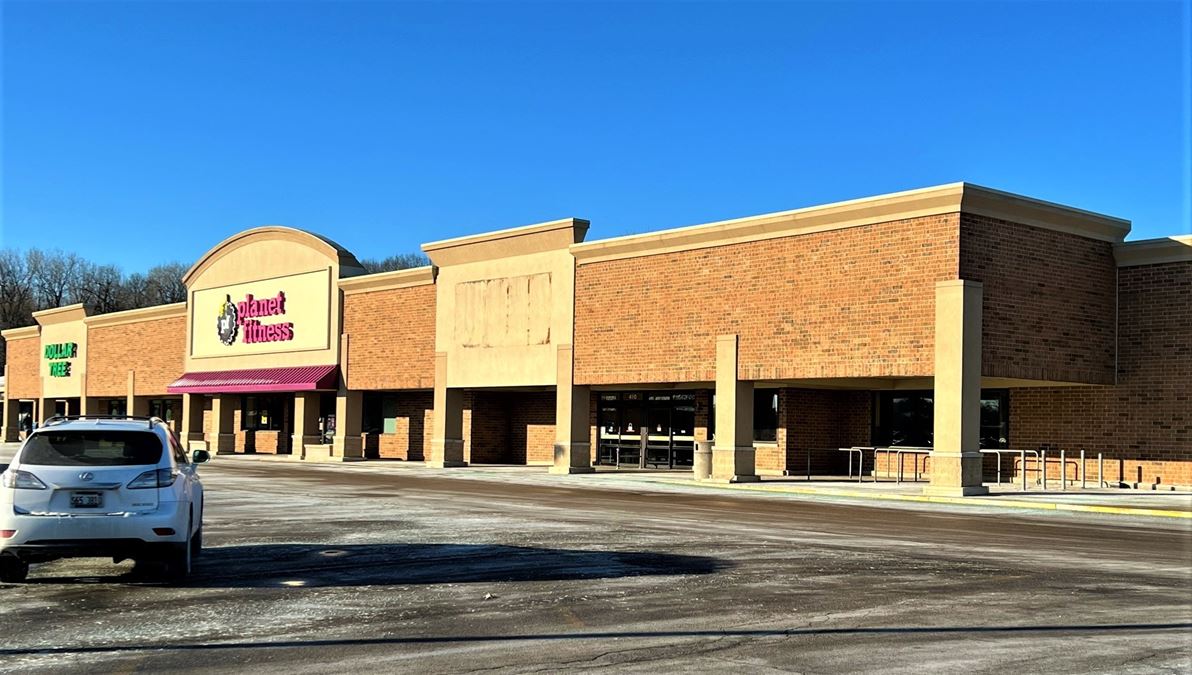 EASTWOOD SHOPPING CENTER - PLANET FITNESS ANCHORED