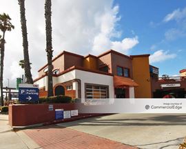 The Promenade at Pacific Beach
