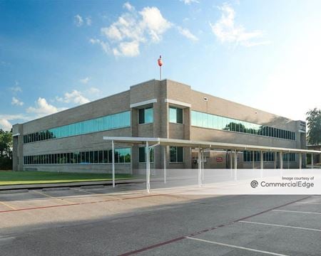 Photo of commercial space at 146 East Hospital Drive in Angleton