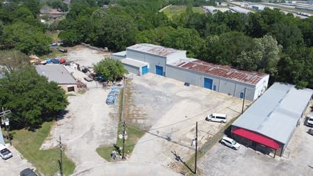 Industrial space for Rent at 10474 Mammoth Avenue in Baton Rouge