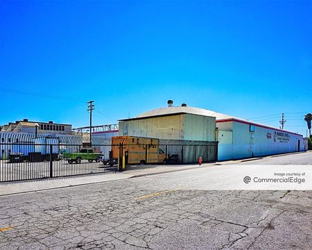 Industrial space for Rent at 2533 East 56th Street in Huntington Park