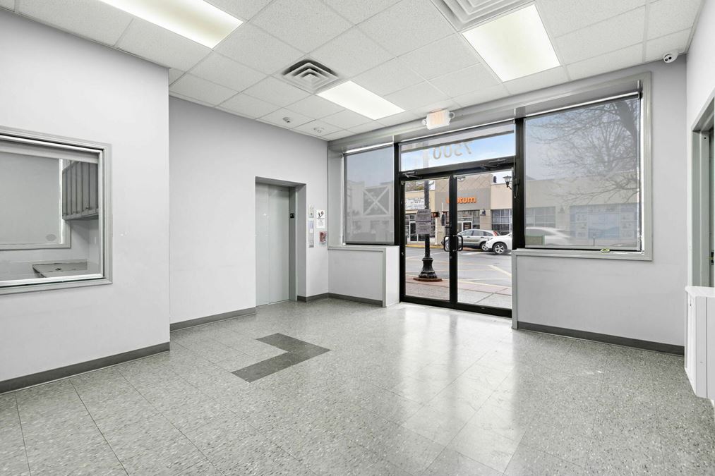 7500 Bergenline Ave