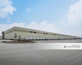 Everman Trade Center - Building C
