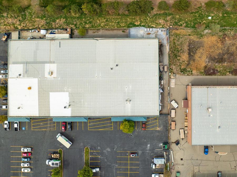 Rare 7,613 SF Owner-User Office/Warehouse