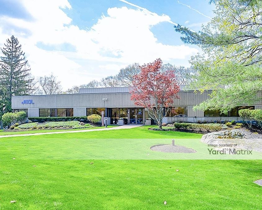 11 Dearborn Road, Peabody Office Space For Lease