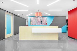 Regus - Metro Plaza II